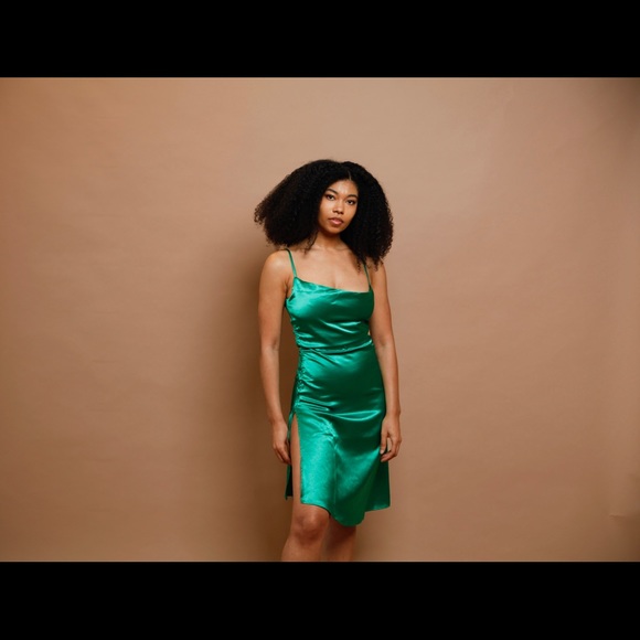 Emerald Satin Mini Dress |Adjustable Straps/Slit Detail/Holiday Party–Size S M L - Picture 2 of 13